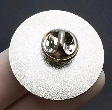 MY ANXIETY IS CHRONIC BUT THIS ASS IS ICONIC Yazılı Broş