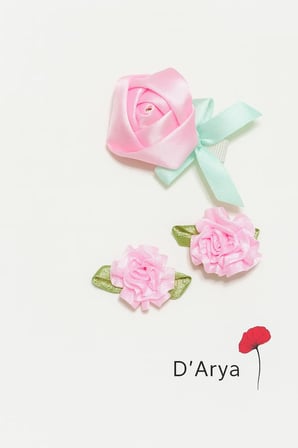 DD362 El Yapımı Nikah | Davet /Mevlüt / Düğün 3’lü Saten Çiçekli Toka Seti – Pembe Renkli