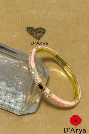 DD492 Vintage Pembe Yeşil Çiçekli Mineli Desenli Gold Kelepçe Bilezik
