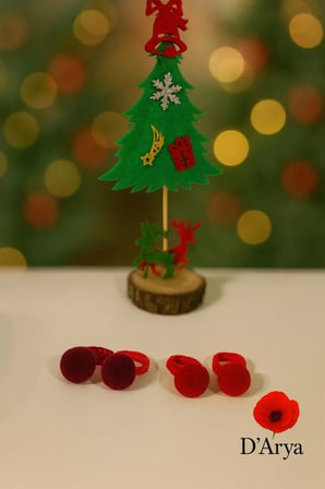 D’Arya Kırmızı Bordo Ponponlu Bebek ve Kız Çocuk Saç Tokası – Yılbaşı Christmas Parti Aksesuarı DD585