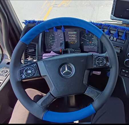 DİKİŞLİ DİREKSİYON KILIFI SİYAH DERİ MAVİ DERİ SİYAH DİKİŞLİ MERCEDES TIR KAMYON (fotodaki)