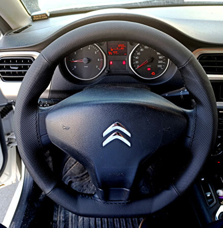 DİKİŞLİ DİREKSİYON KILIFI SİYAH / NOKTALI DERİ SİYAH DİKİŞLİ CİTROEN ELYSEE VE PEUGEOT 301 İÇİN