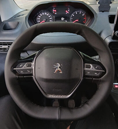 DİKİŞLİ DİREKSİYON KILIFI SİYAH DERİ SİYAH DİKİŞLİ PEUGEOT PARTNER İCİN (2008-3008 E UYMAZ)