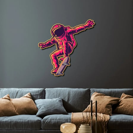 Kaykaycı Astronot Metal Tablo – Eğlenceli Uzay Temalı Duvar Dekoru 80x80 cm