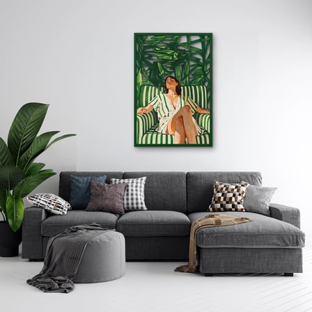 Çizgili Koltukta Dinlenen Kadın Metal Tablo 45x65 cm