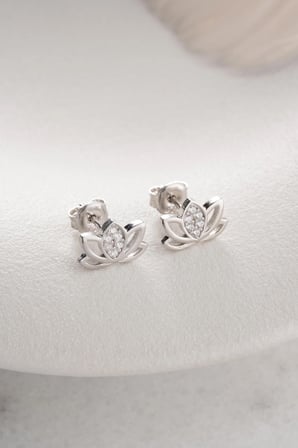 925 Ayar Gümüş Lotus Çiçeği Küpe | Zirkon Taşlı Minimal Kadın Küpe | Lotus Model Gümüş Küpe | Günlük Şık Takı
