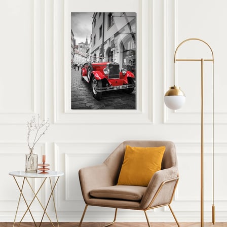 Kırmızı Klasik Araba Sokak (Siyah Beyaz) Cam Tablo 35x50 cm
