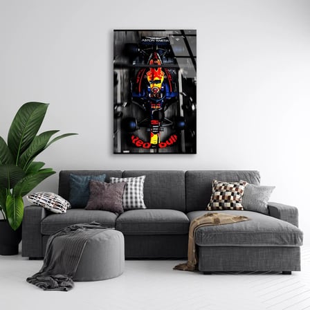 Red Bull Yarış Aracı F1 Cam Tablo – Formula 1 Duvar Dekoru 35x50 cm