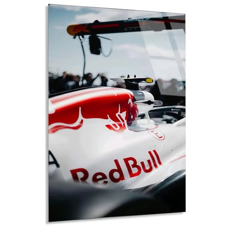 Red Bull Yarış Aracı F1 Cam Tablo – Formula 1 Duvar Dekoru 35x50 cm