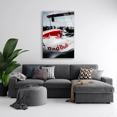 Red Bull Yarış Aracı F1 Cam Tablo – Formula 1 Duvar Dekoru 35x50 cm
