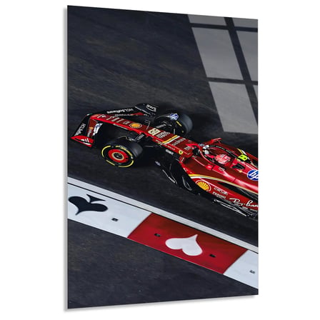 Ferrari Sokak Yarışı F1 Cam Tablo – Formula 1 Duvar Dekoru 35x50 cm