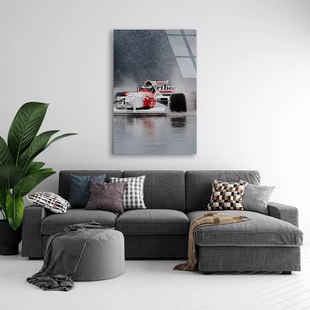 Klasik McLaren Yağmurda F1 Cam Tablo – Formula 1 Duvar Dekoru 35x50 cm