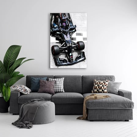 Mercedes 44 Üstten Görünüm F1 Cam Tablo – Formula 1 Duvar Dekoru 35x50 cm