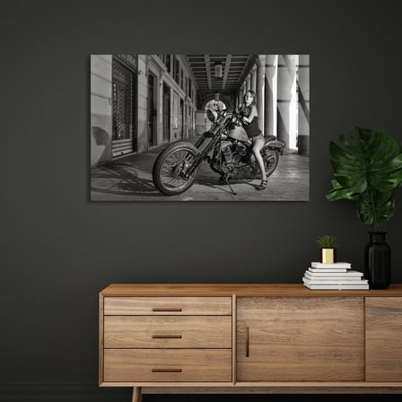 Chopper Motosiklet Kadın Cam Tablo 50x35 cm