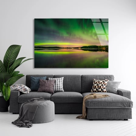 Kuzey Işıkları Göl Yansıması Cam Tablo 50x35 cm