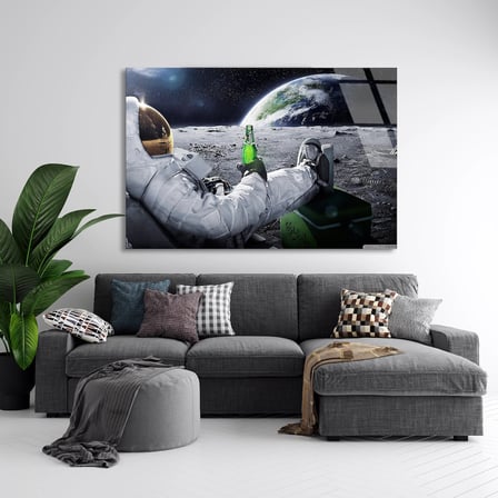 Ayda Uzanan Astronot Cam Tablo 50x35 cm