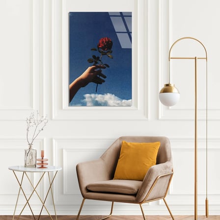 Gökyüzüne Uzanan Kırmızı Gül Cam Tablo 35x50 cm