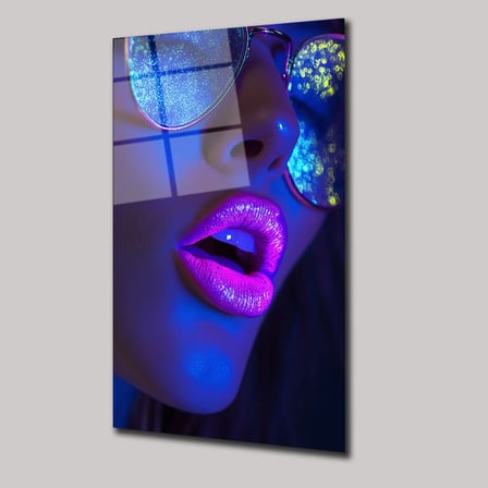 Neon Detaylı Kadın Yüzü Cam Tablo 35x50 cm