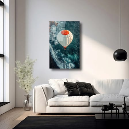 Deniz Üzerinde Uçan Balon Cam Tablo 35x50 cm