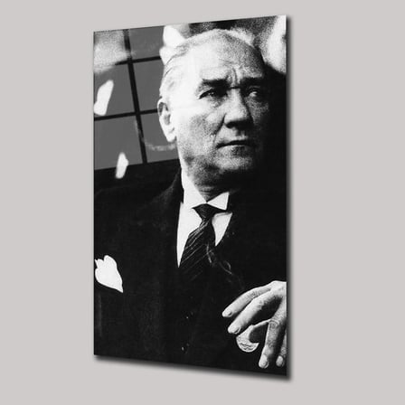 M. Kemal Atatürk Cam Tablo 35x50 cm