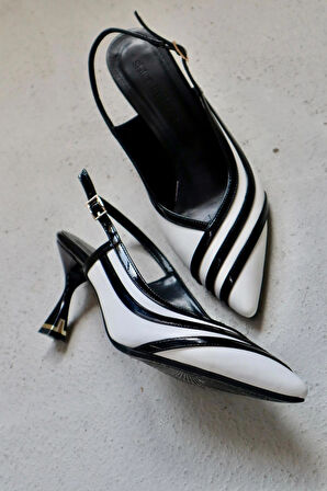 Della Beyaz Siyah Şeritli Arkası Açık Stiletto