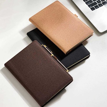 Deli Kumaş Kaplama Siyah A5 96 Yaprak Çizgili Defter N118L
