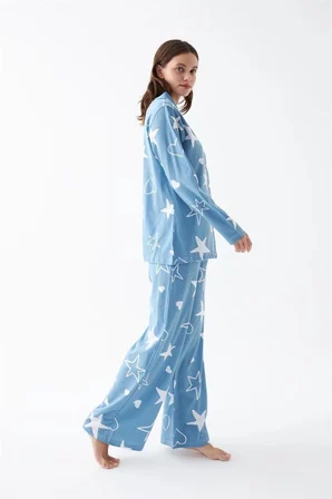 Kadın Mavi Yıldız Desenli Düğmeli Pamuklu Pijama Takımı