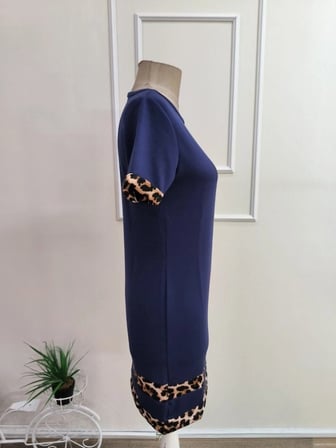 Kadın Kısa Kollu Bisiklet Yaka Leopar şerit Detaylı Kısa Modal Elbise