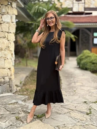 Kadın Omuzlardan Büzgülü Kayık Yaka Fırfırlı Janjan Krep Elbise