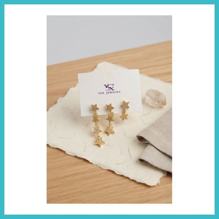 DEFNE STORE Pirinç Gold Renk Zirkon Taşlı Sallantılı Yıldız Model Kadın Küpe Seti DFNBEZ