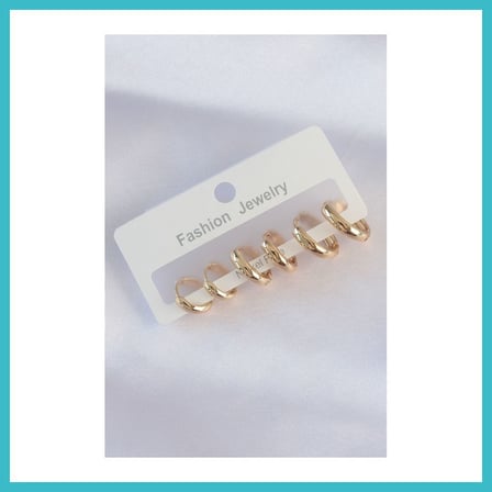 DEFNE STORE Pirinç Gold Renk Oval Bombeli Küpe Seti DFNBEZ