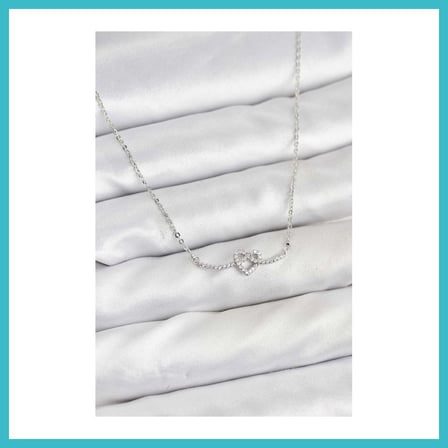 DEFNE STORE Pirinç Gümüş Renk Düğüm Kalp Model Kadın Kolye DFNBEZ