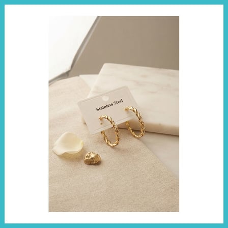 DEFNE STORE 316L Çelik Gold Renk Kıvrımlı Halka Tasarım Model Küpe DFNBEZ