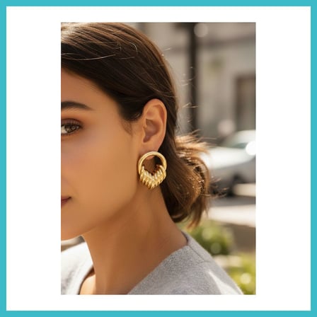 DEFNE STORE Pirinç Gold Renk Halka Sarmal Model Vintage Kadın Küpe DFNBEZ