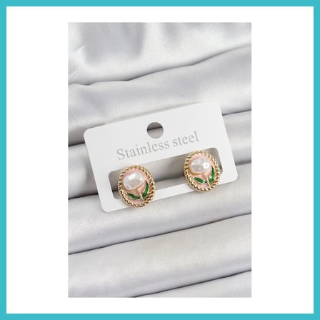 DEFNE STORE Pirinç Pembe Mineli Lale Figürlü Sanatsal Portre Model Gold Renk Kadın Küpe DFNBEZ