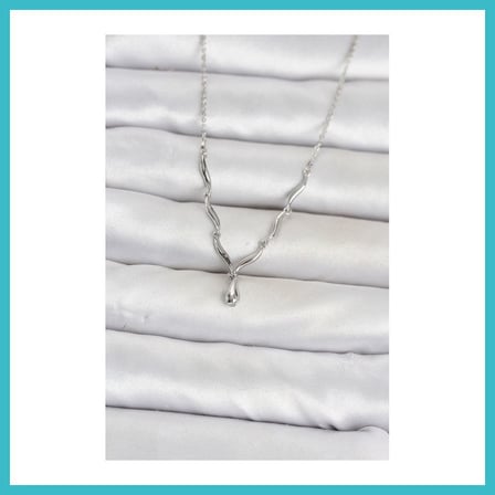 DEFNE STORE Pirinç Gümüş Renk Damla Model Kadın Kolye DFNBEZ
