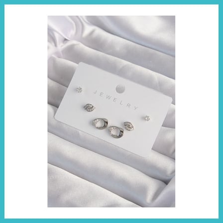DEFNE STORE Pirinç Gümüş Renk Zirkon Taşlı Yaprak Model Küpe Seti DFNBEZ