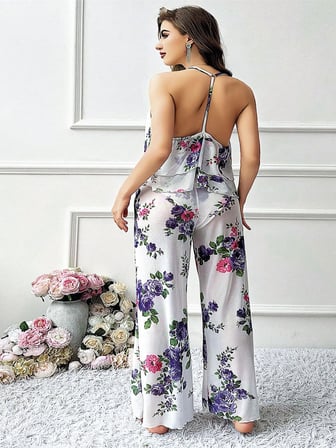 Arias Closet Özel Tasarım Büyük Beden Çiçek Desenli Fırfırlı 'li Pijama Takımı