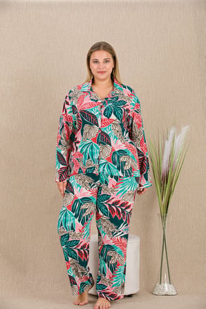 Arias Closet Büyük Beden Renkli Yaprak Desenli Düğmeli Uzun Kol Viskon Pijama Takımı