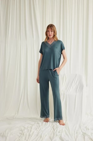 Arias Closet Kısa Kollu V Yakalı Dantelli Pijama Takımı