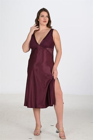 Arias Closet Premium Büyük Beden Saten Dantel İşlemeli Mürdüm Uzun 'li Gecelik Sabahlık Takımı Bigsize