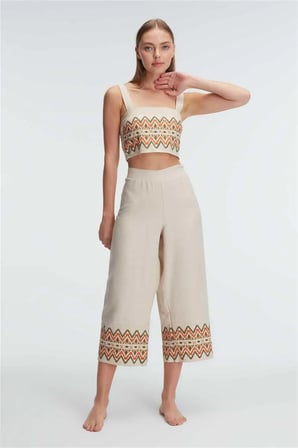 Arias Closet Askılı Oyuk U Yaka Geometrik Yazlık Uzun Nakış Detaylı Pijama Takımı