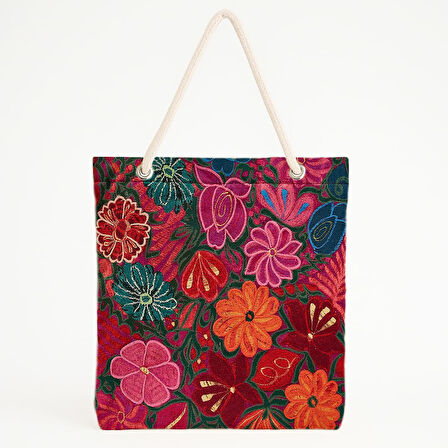 Nakış Çiçekli Kırmızı Zeminli Dokulu Sanatsal Plaj Çantası