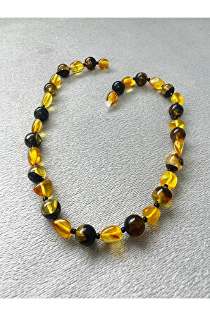 Kehribar Bebek Kolyesi