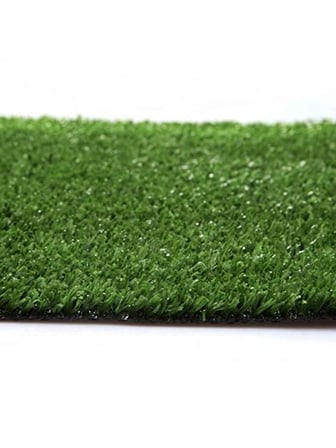 Yeşil Suni Çim Halı, 7 mm Kalınlık ve 1 m² Alan için Uygun