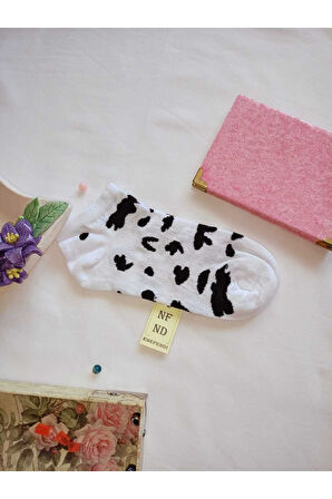 3 ÇİFT PATİK ÇORAP DİKİŞSİZ BURUN KADIN PAMUKLU KISA KONÇ DESENLİ 36-40 SİYAH BEYAZ