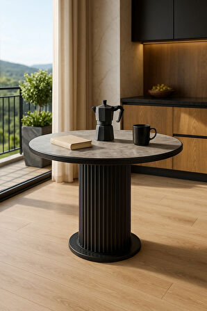 İstanbul’81 Yuvarlak Masa – Gri Mermer Desen, Siyah Ayak – Ø120 cm