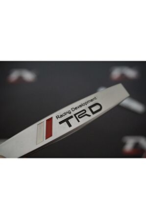 Trd Logo Yan Çamurluk 3m 3d Krom Metal Logo Amblem  Uyumlu