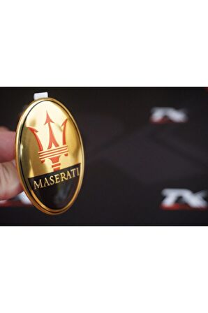 Quatrroporte Granturismo Ghibli Ön Kaput Logo Orjinal Ürün