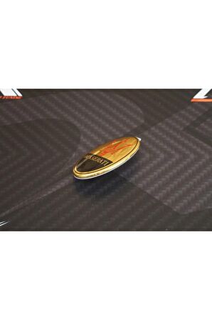 Quatrroporte Granturismo Ghibli Ön Kaput Logo Orjinal Ürün